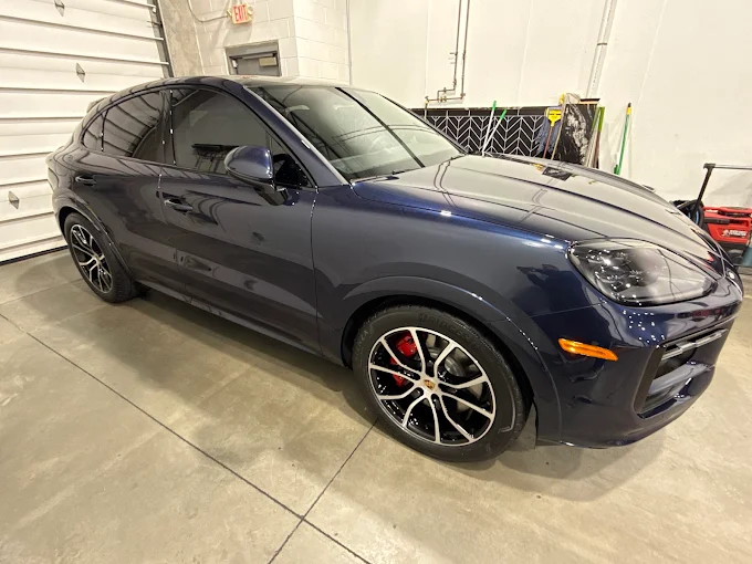 Window tint installation process in Oatlands, VA